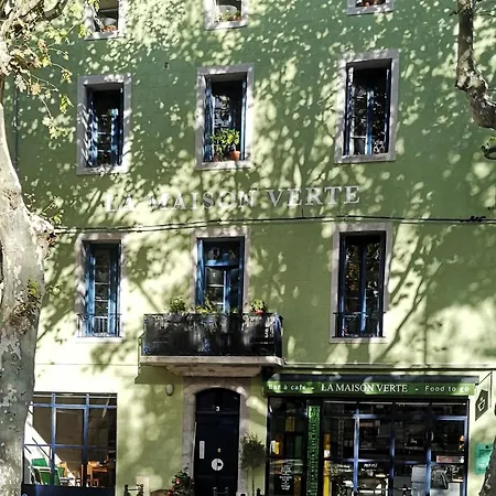 La Maison Verte Apartment *