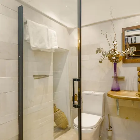 La Maison Verte Apartment *