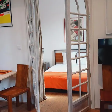 La Maison Verte Apartment *