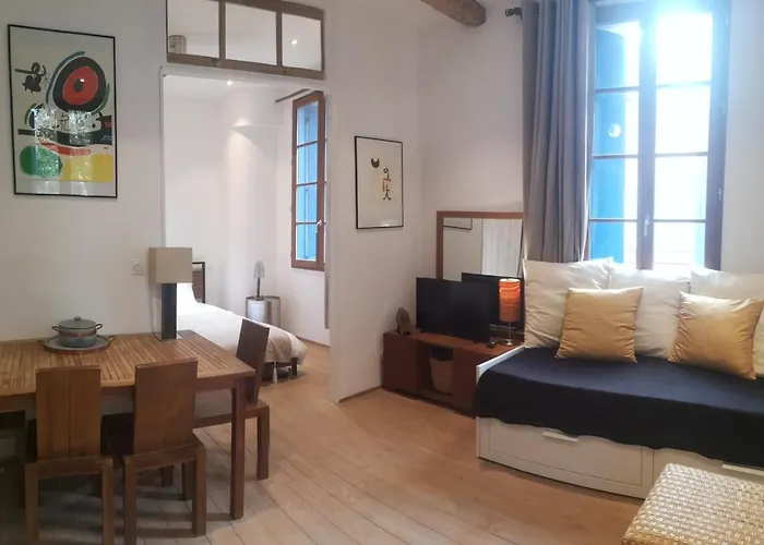 La Maison Verte Apartment *