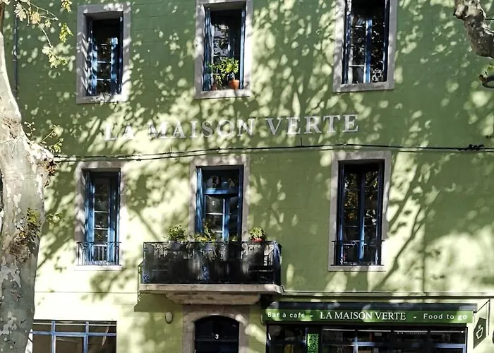 La Maison Verte Apartment *