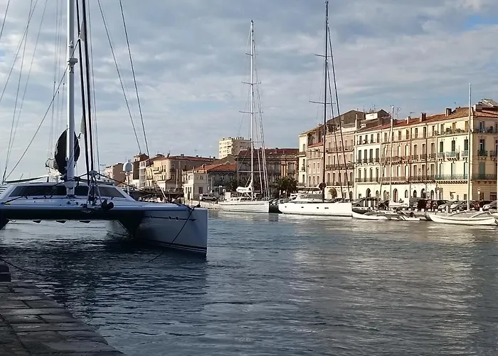 La Maison Verte Apartment Sete