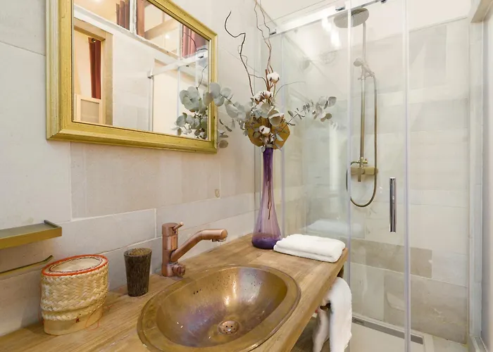 La Maison Verte Apartment *