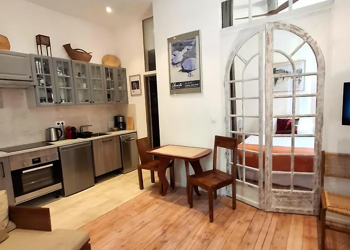 La Maison Verte Apartment